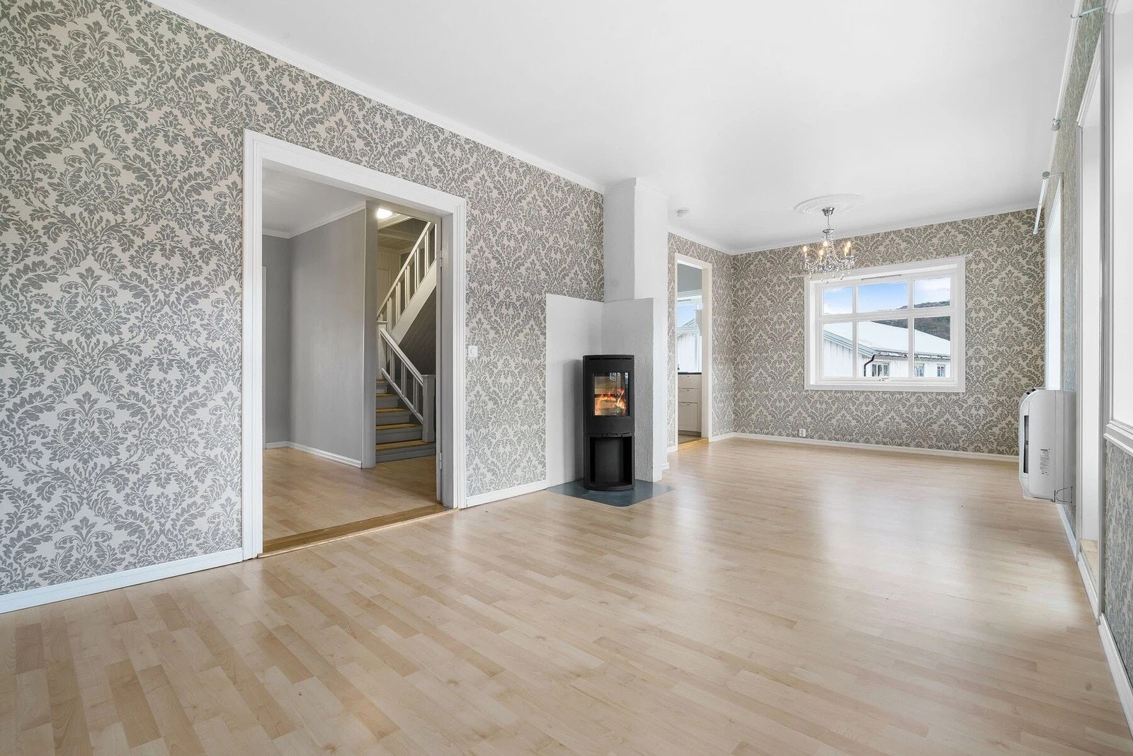 Stue 2/3 Galleribilde