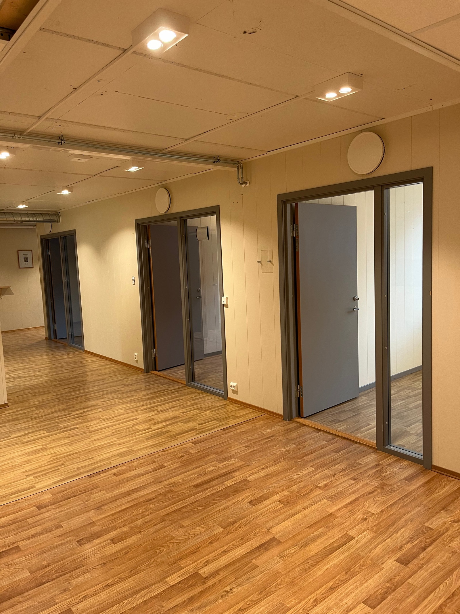 1 etg. - Kontor Galleribilde