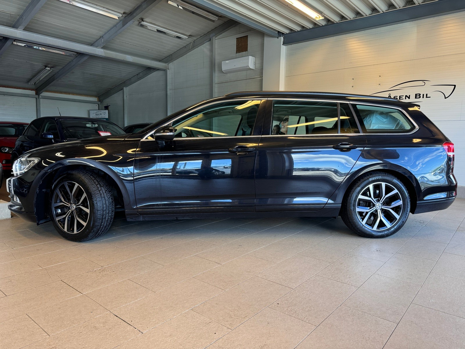 Volkswagen Passat 1.6-TDI-120HK*ACC*KROK*ERGOSTOL*NAVI*KAM*PDC*DAB*BT*LED 2