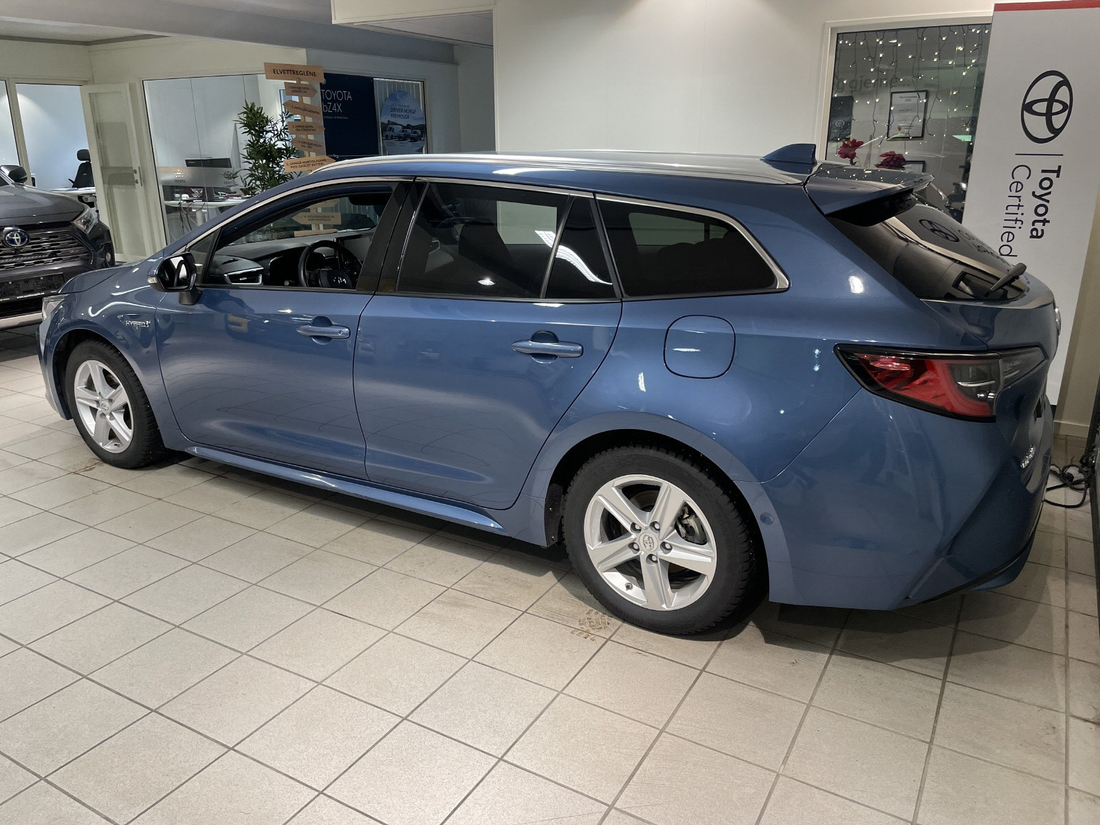 Toyota Corolla 1,8 Hybrid Touring Sports Active Tech 3