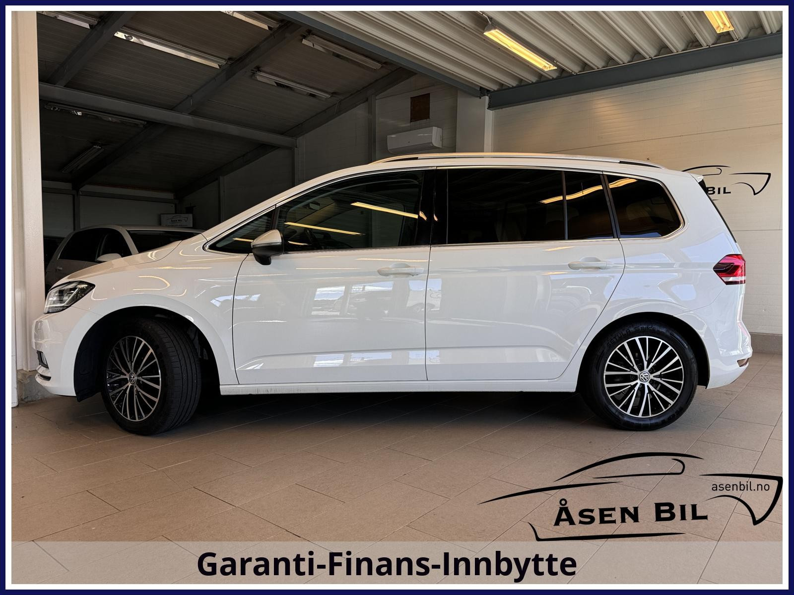 Volkswagen Touran 150HK-TSI-DSG-HIGHLINE*ACC*WEBASTO*DAB*KAMERA*PANO*BT++