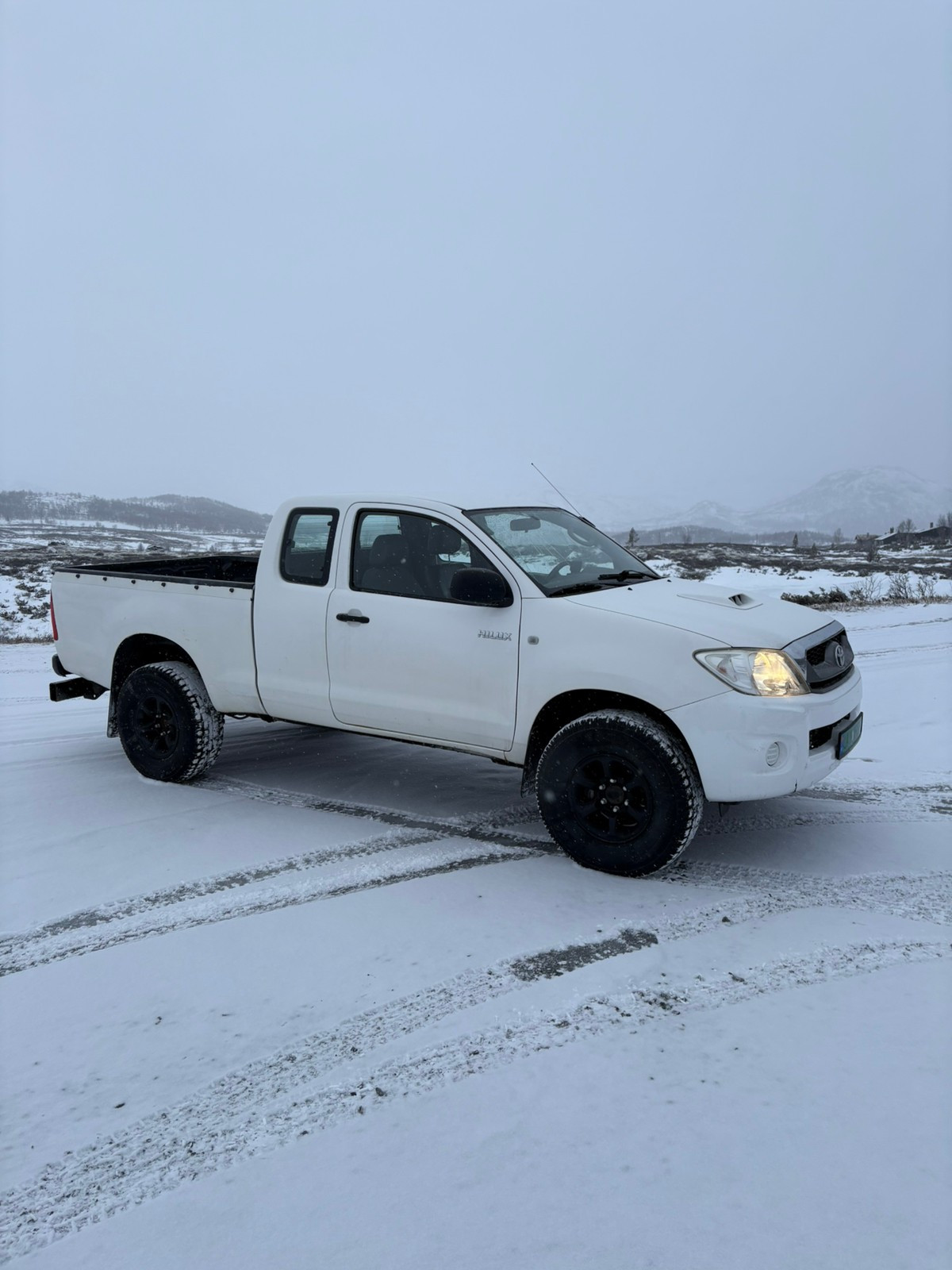 Toyota HiLux D-4D 143hk X-Cab 4wd 3
