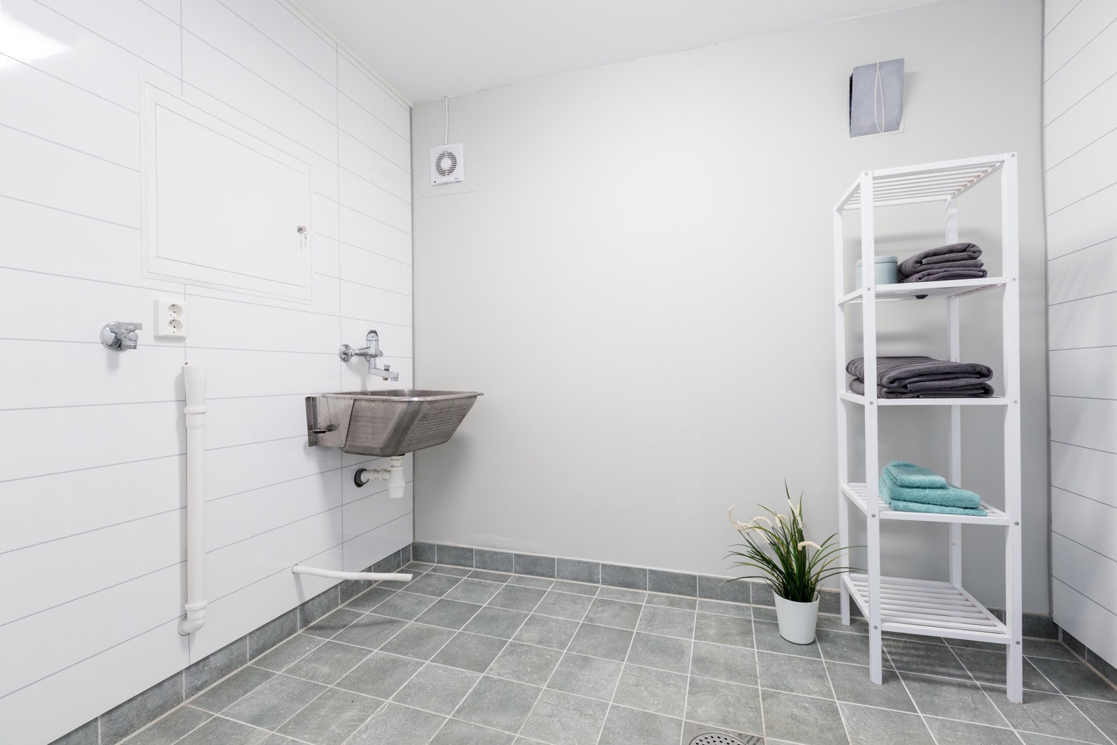 Vaskerom Galleribilde