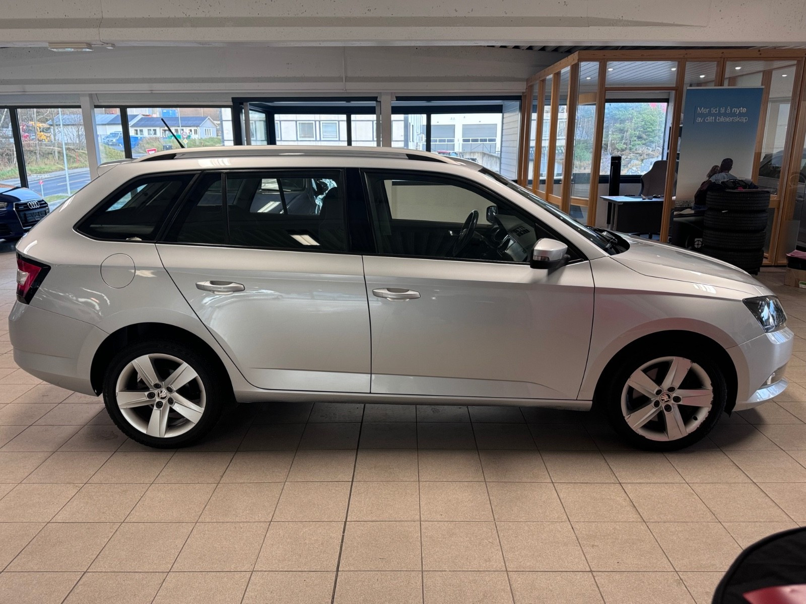 Skoda Fabia 1.2TSI 110HK Automat DAB+ Cruise BT NYEU! 3
