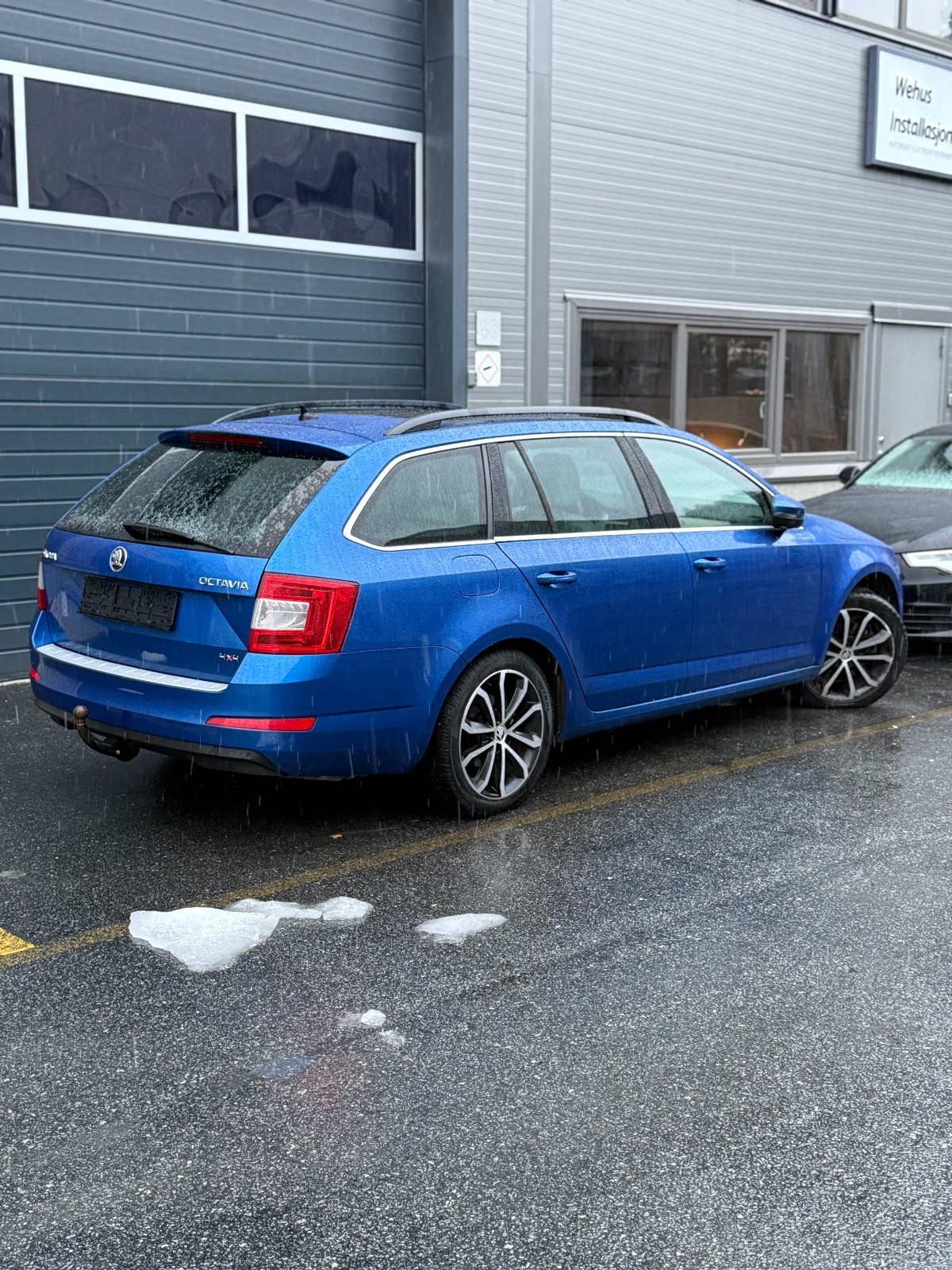 Skoda Octavia 1.8Bensin/180HK/4X4/AUT/EU2026/serivceH/Lav km/service 3