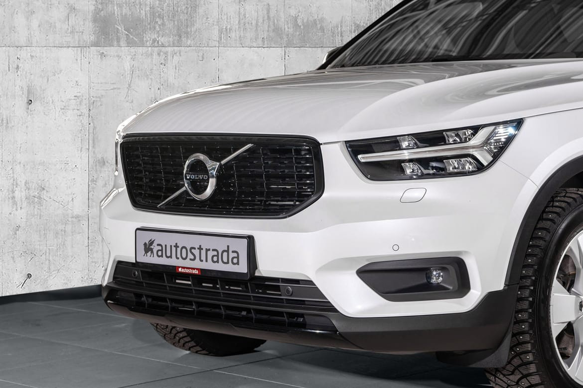 Volvo XC40 D3 AWD KAMERA/PARK.VARMER/NAVI.PRO 2