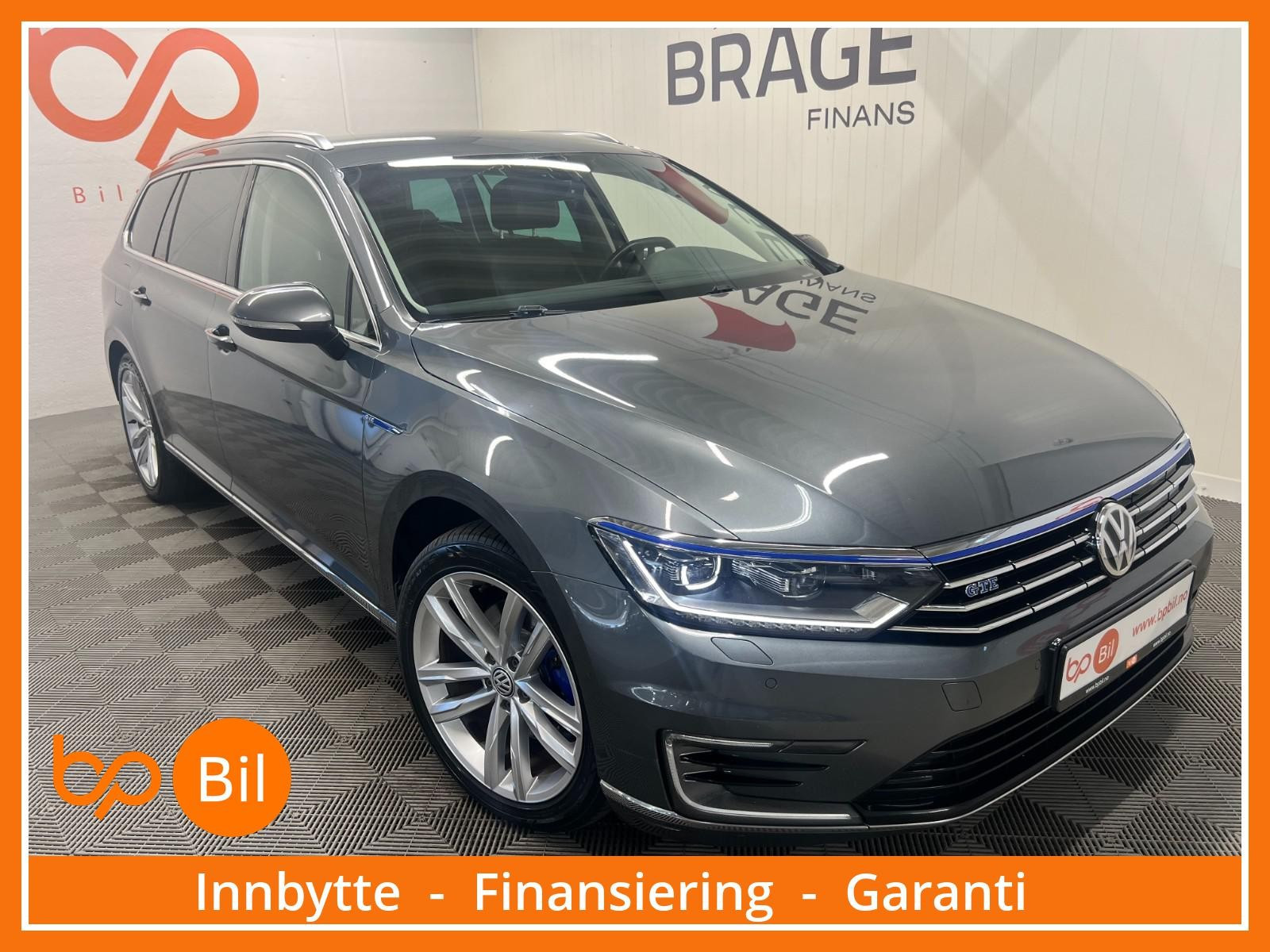 Volkswagen Passat GTE* WEBASTO* KROK* KAMERA* ACC* PDC* KEYLESS*
