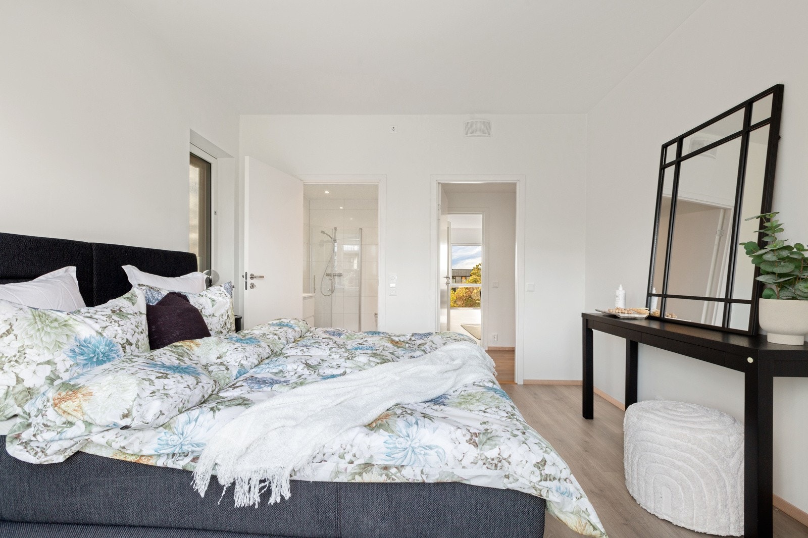 3G3A2007 Galleribilde