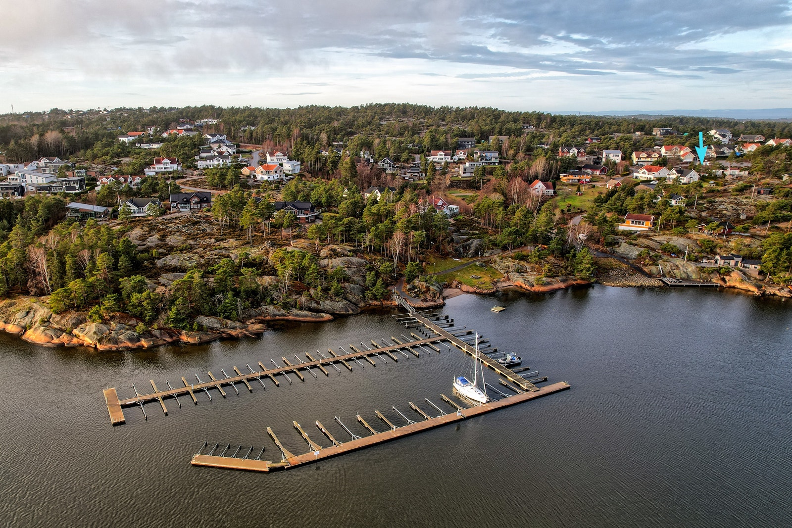 Pila viser tomta Galleribilde