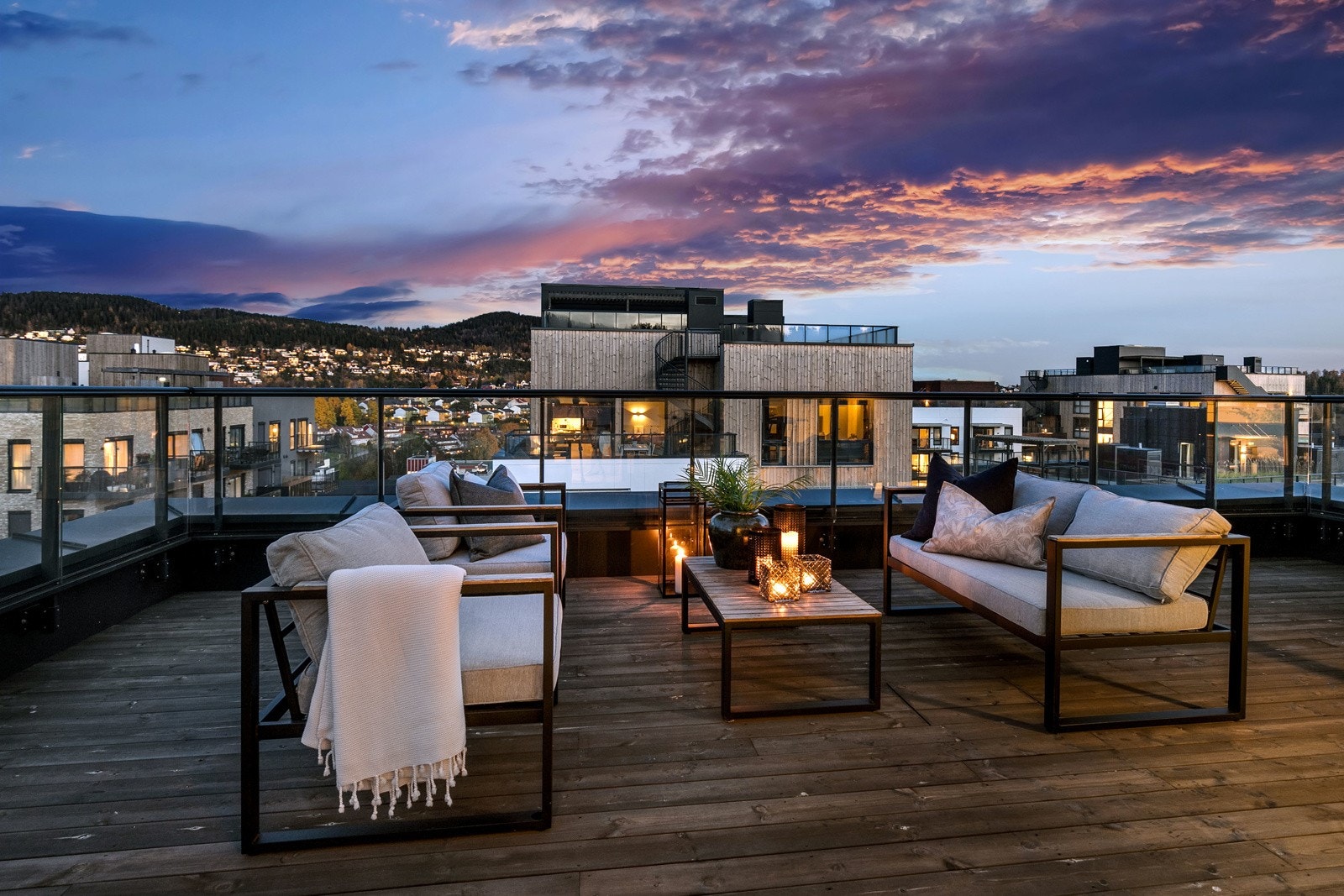 Svært gode solforhold og nydelig utsikt over Grefsen/Kjelsås. Galleribilde