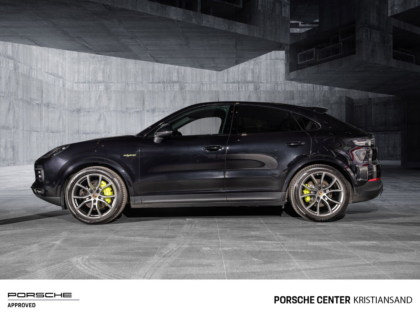 Porsche Cayenne Coupe E-Hybrid ACC/18-VEIS/SP.EKSOS/EL-KROK/LUFT/AMBIENT LYS/ 2