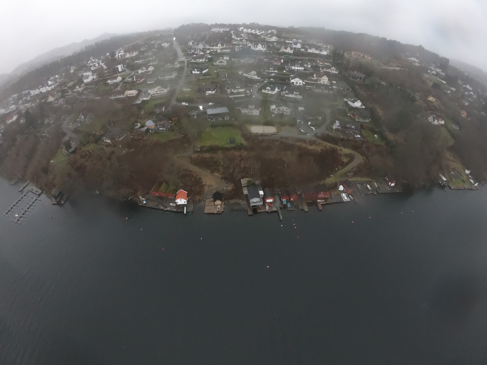 Kolnes/Eike ligger like ovenfor tomten. Galleribilde