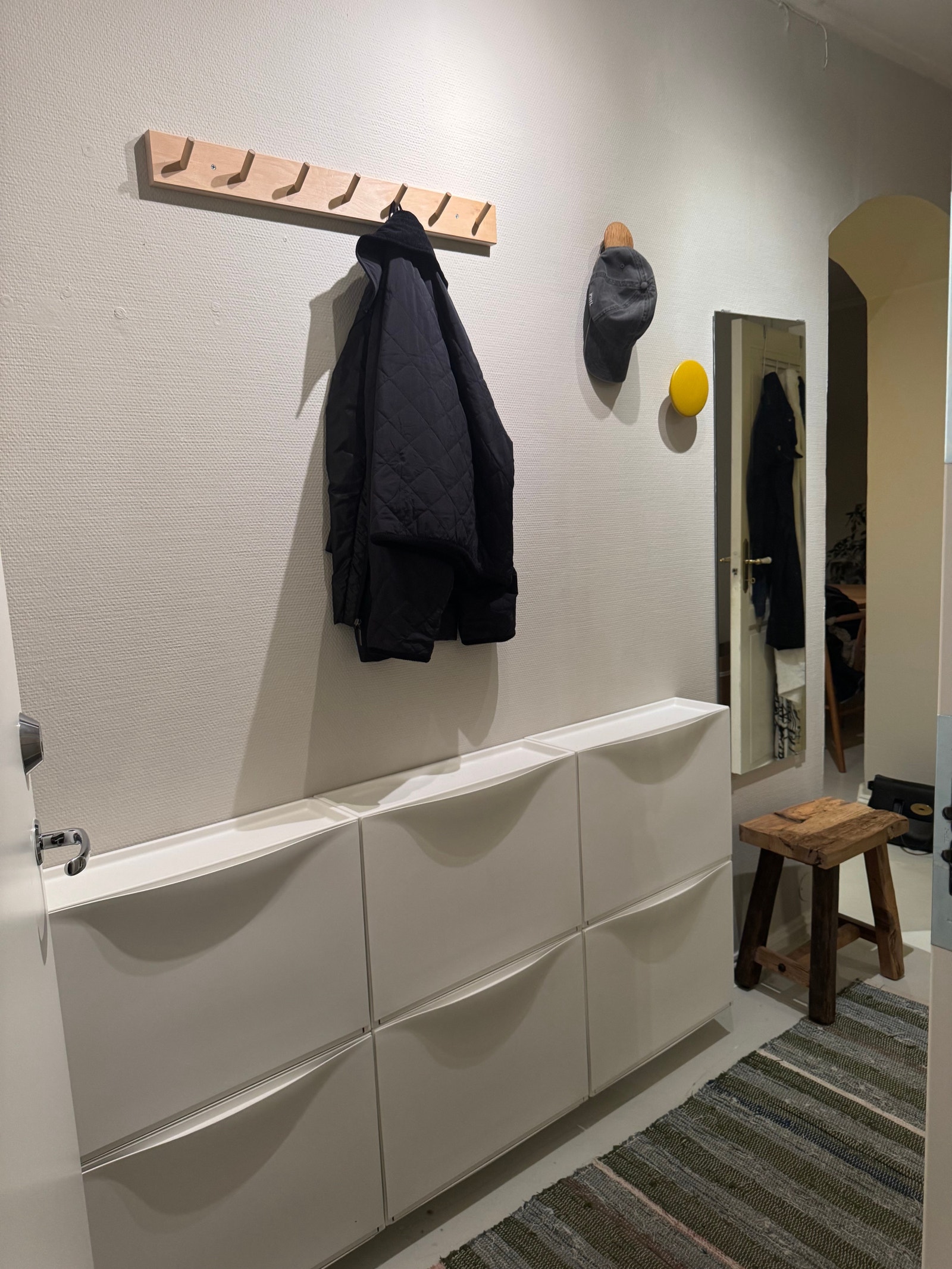 Plass til oppheng i gang Galleribilde