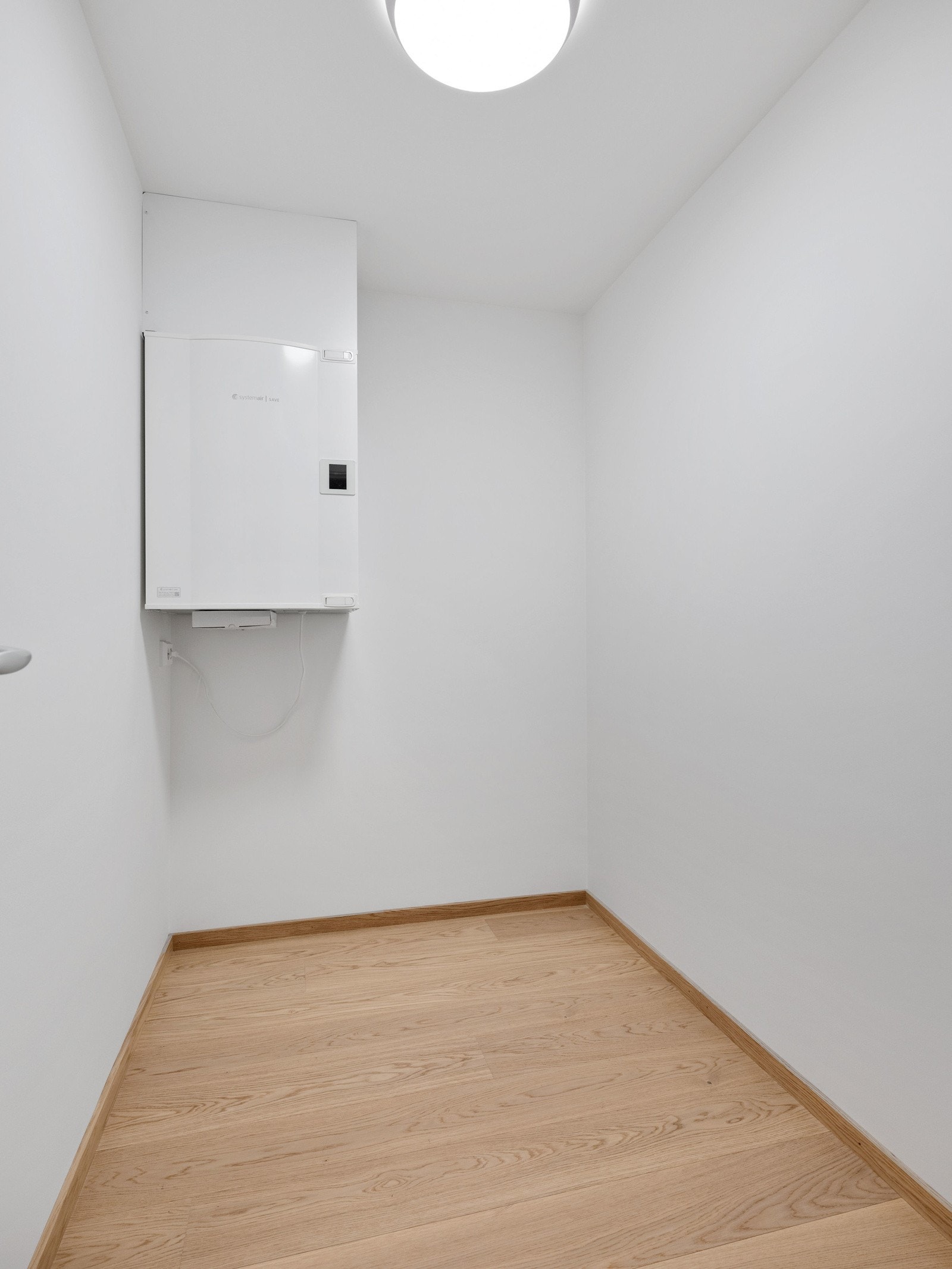 I leiligheten har man en praktisk bod, slik at man enklere kan holde orden. Galleribilde