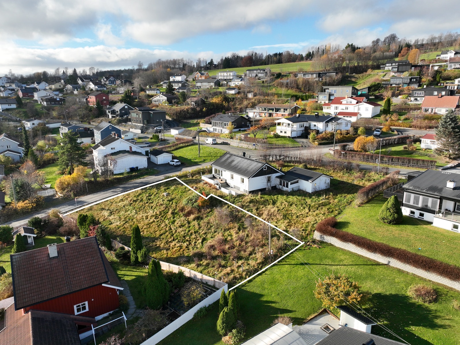 Drone foto over tomten Galleribilde