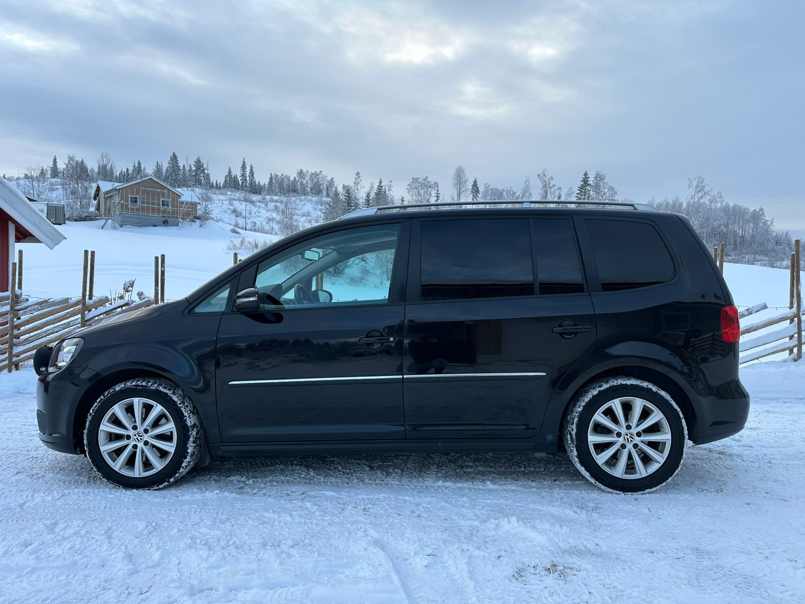 Volkswagen Touran 2,0 TDI 177HK HIGHLINE/DAB+/NAVI/AUTOMAT 3