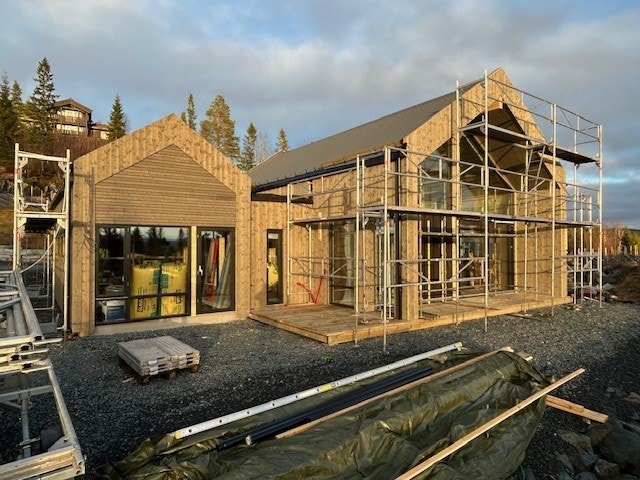 Modell B1S under oppføring på tomt 10 Galleribilde