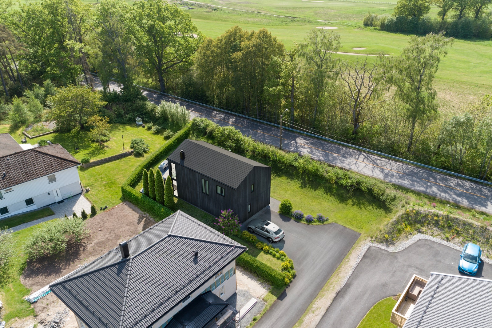 Huset vist på tomten Galleribilde