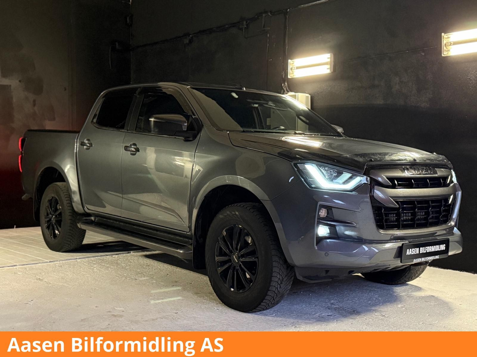 Isuzu D-max Black Edition/Kamera/Krok/Plan-topp/Lazer-LED/El.sete/+