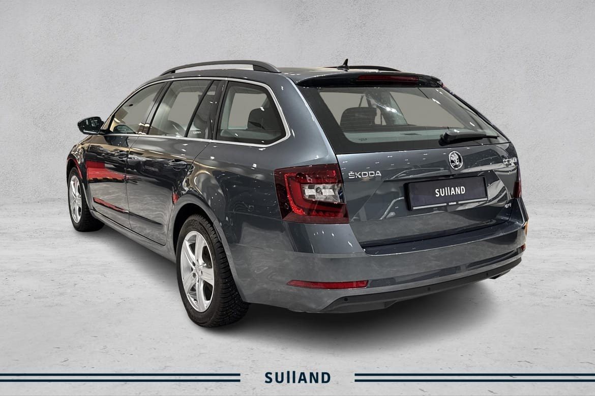 Skoda Octavia Style, 4x4, DSG, Ryggekamera, krok, webasto 3