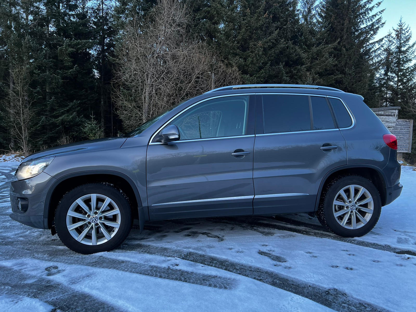 Volkswagen Tiguan 2,0 TDI 110hk 2WD BMT Exclusive 3