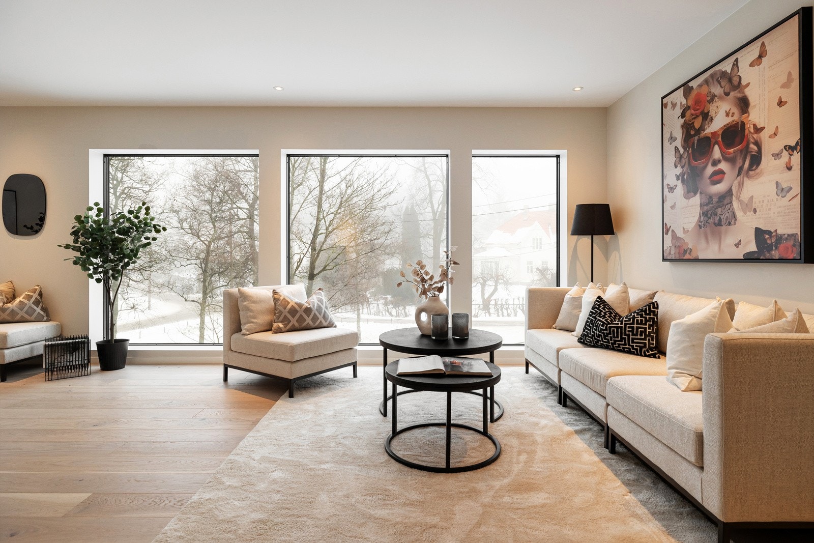 Velkommen til Ullernveien 11D. En nyoppført og moderne tomannsbolig med en ettertraktet beliggenhet på Ullern. Galleribilde