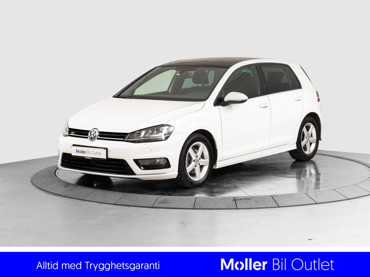 Volkswagen Golf 150 tsi dsg hig.kamp5deu6 R-line / Soltak / Adaptive