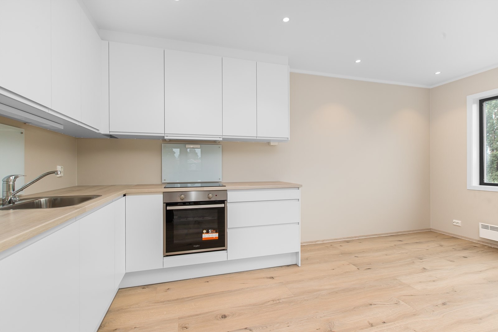 Bilde fra leilighet 89 kvm (Illustrasjonsfoto fra tilsvarende leilighet i byggetrinn 1) Galleribilde