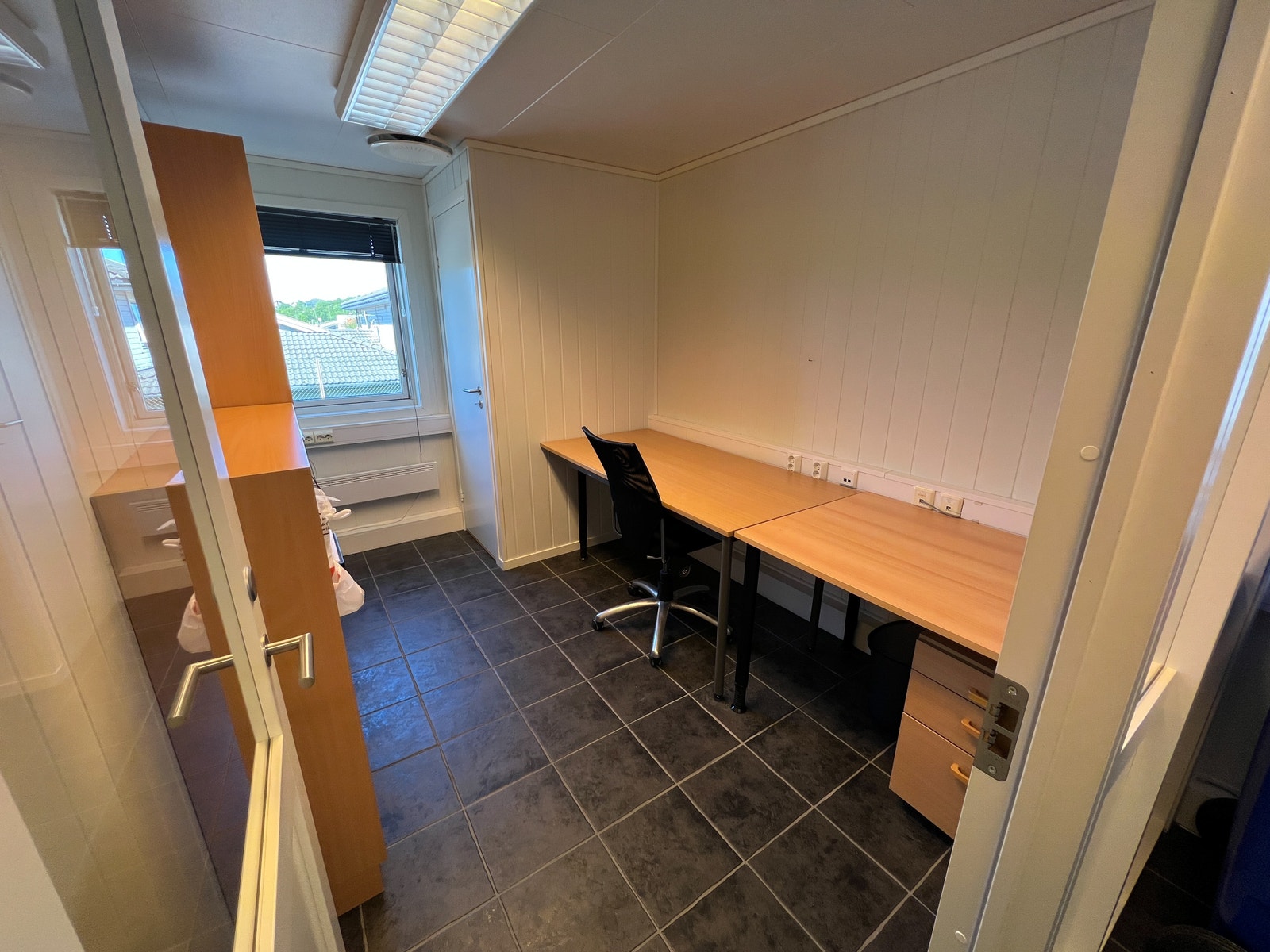DEL 1 Kontor nr 3 Galleribilde