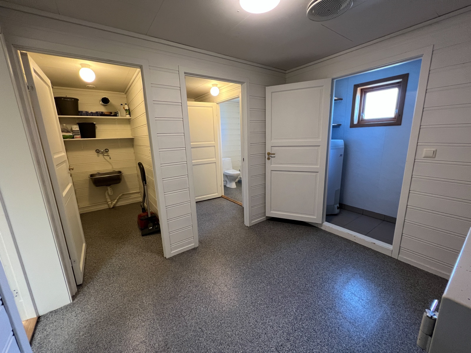 DEL 1 WC og bøttekott Galleribilde