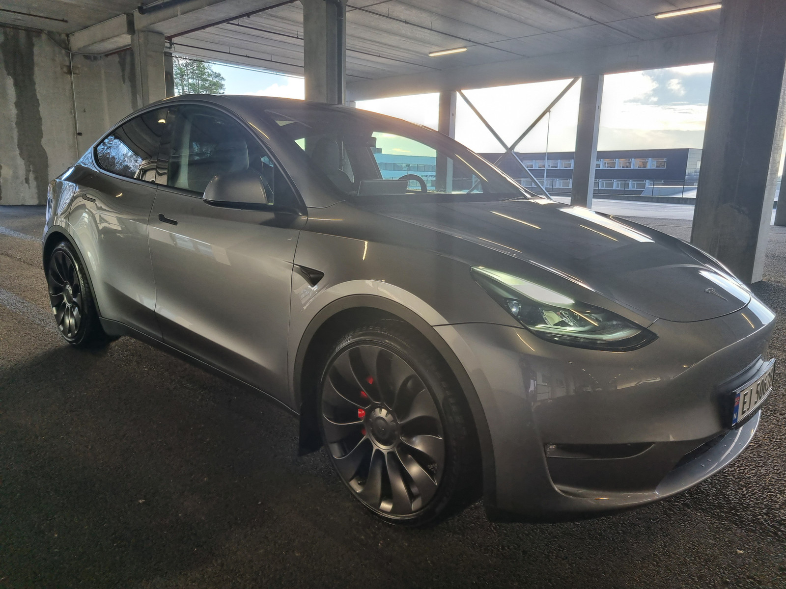 Tesla Model Y Performance. HW4(!). 21" + 21". 4 mnd gammel bil 2