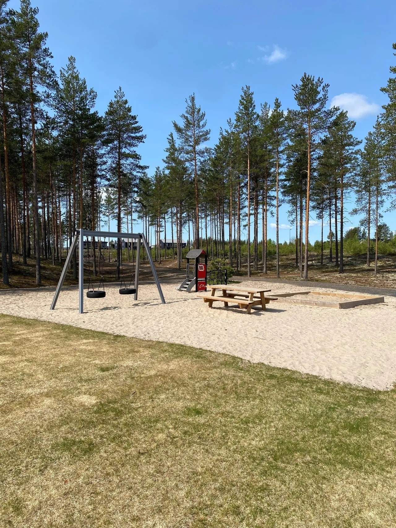 Lekeplass inne på området Galleribilde