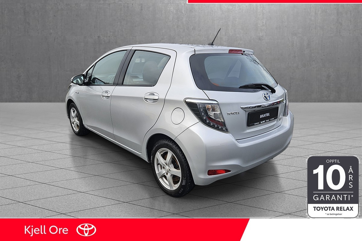 Toyota Yaris 1,5 Hybrid Active e-CVT 3