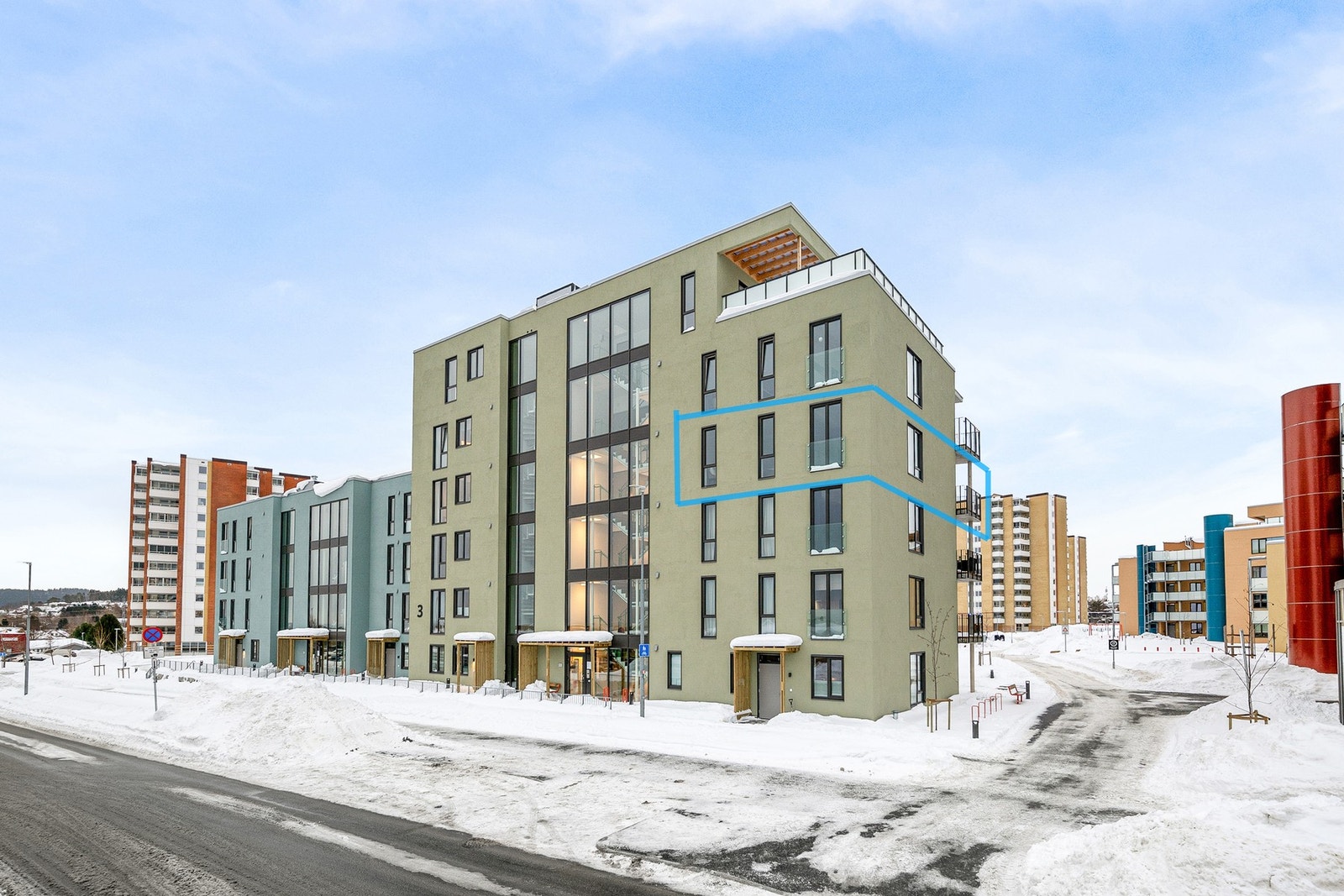 Leiligheten er gjennomgående og har en flott beliggenhet i byggets 4. etasje. Galleribilde