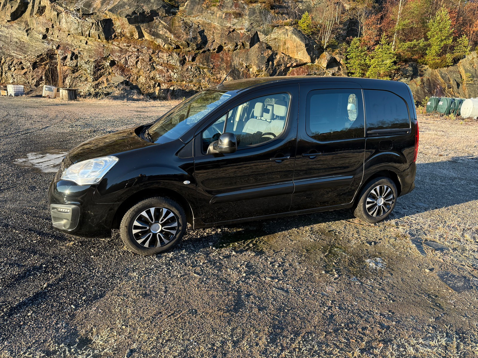 Peugeot Partner PARTNER 1.6-99 D 2