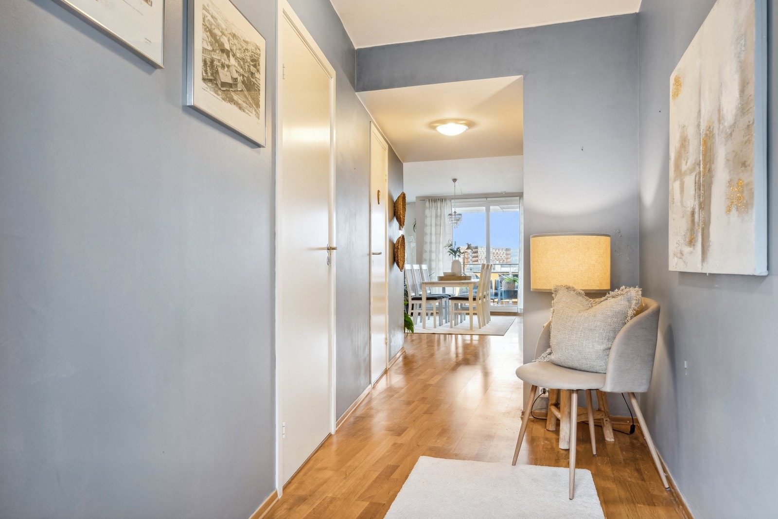 Her får du en kostnadseffektiv bolig med relativt lave felleskostander uten å gå på kompromiss med kvalitet og beliggenhet! Galleribilde