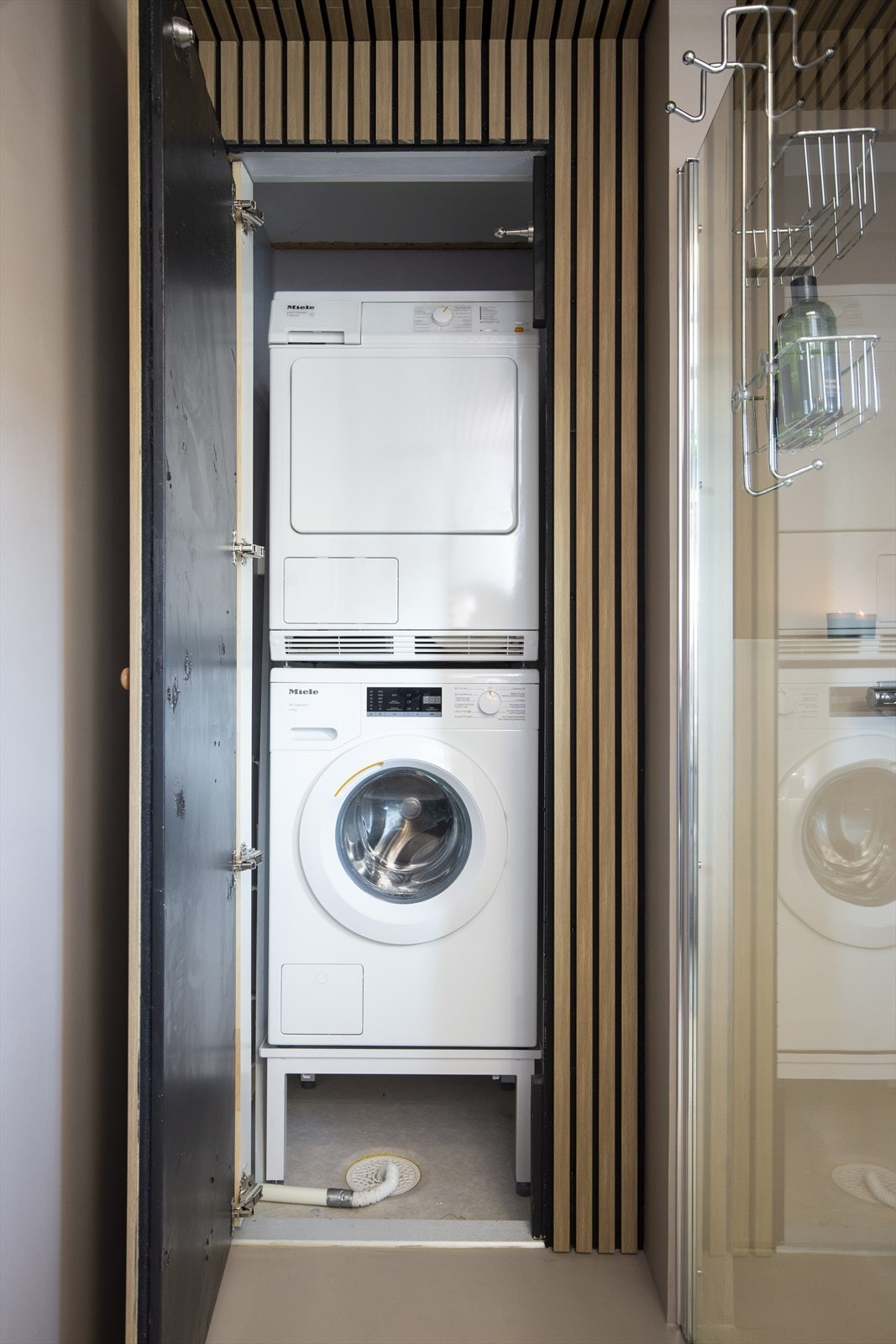 Praktisk løsning for å skjule vaskemaskin/tørketrommel Galleribilde