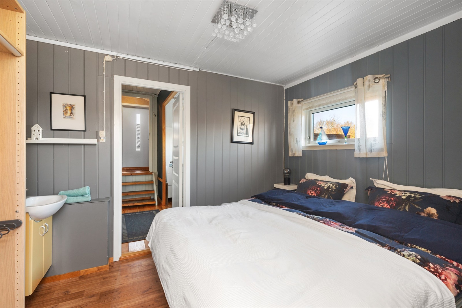 Rom benyttet som soverom (ikke godkjent for varig opphold) Galleribilde