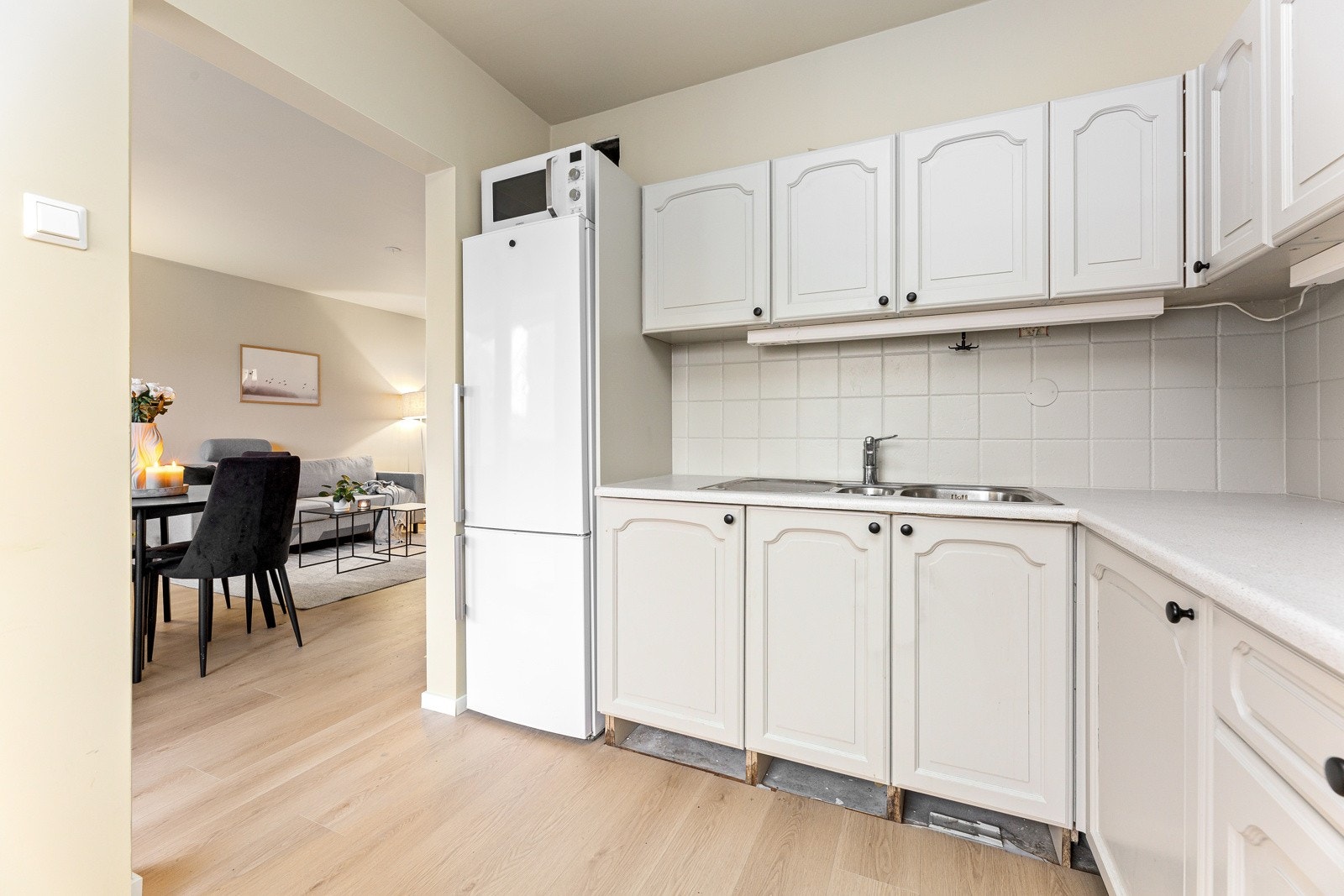 Nisje for hvitevarer. Galleribilde