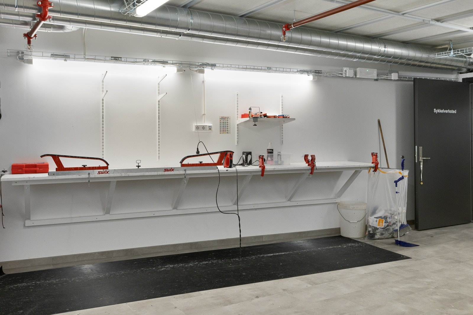 Felles skismøre bod Galleribilde