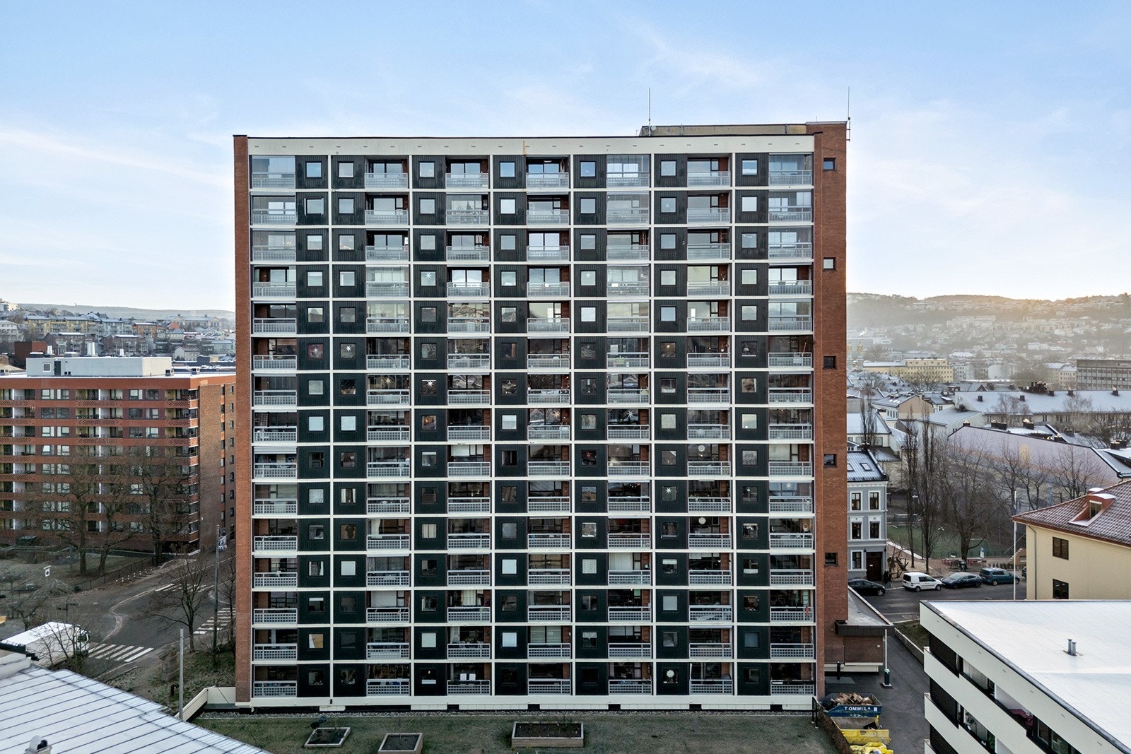 Fasade. Velkommen til flott hjørneleilighet i 11. etg. i Smedgata 34! Galleribilde