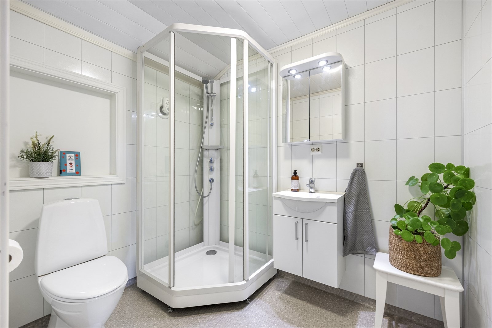 Bad i hovedetasje ble pusset opp i 2011. Galleribilde