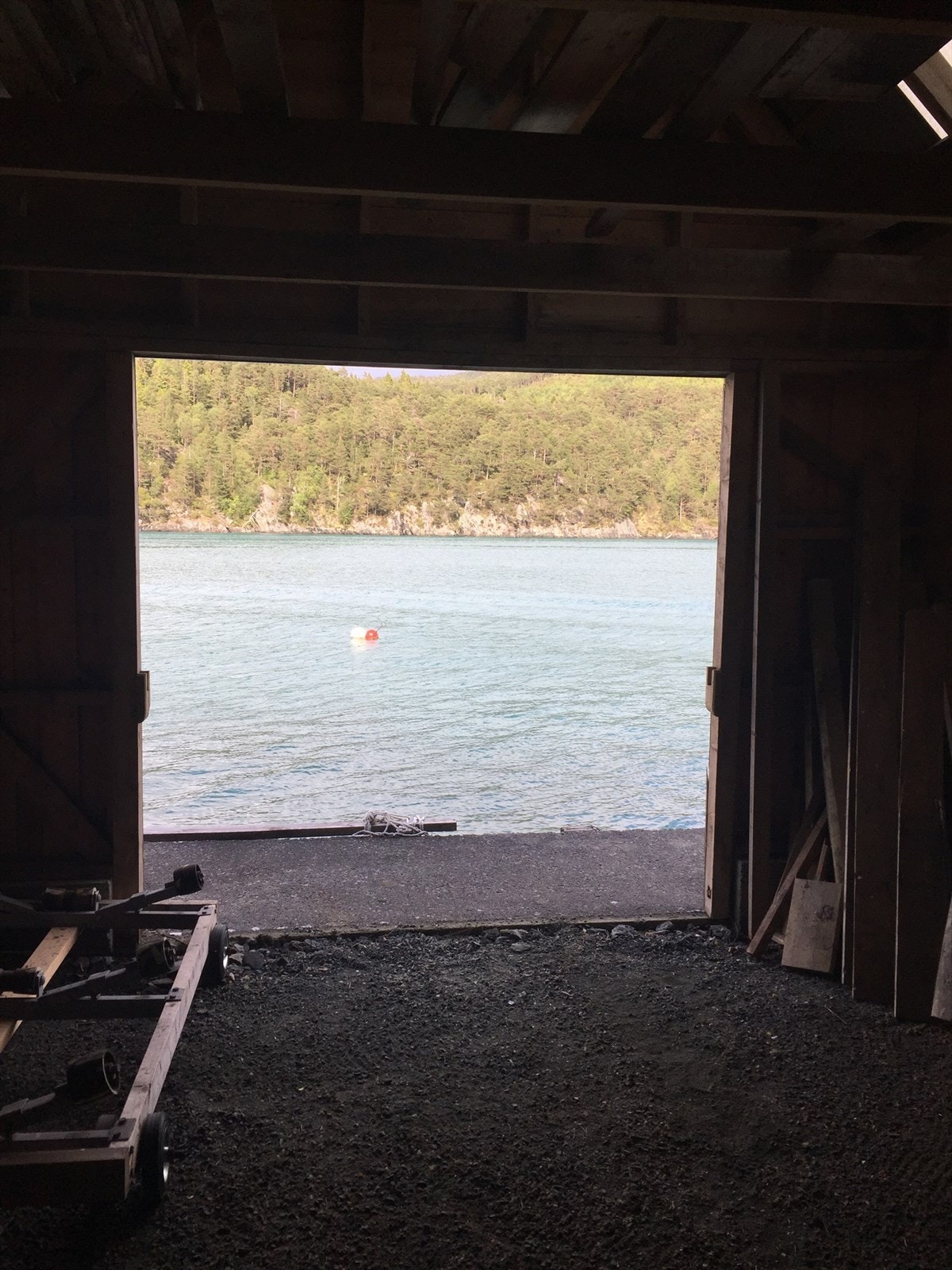 Selgers bilde av naustet Galleribilde