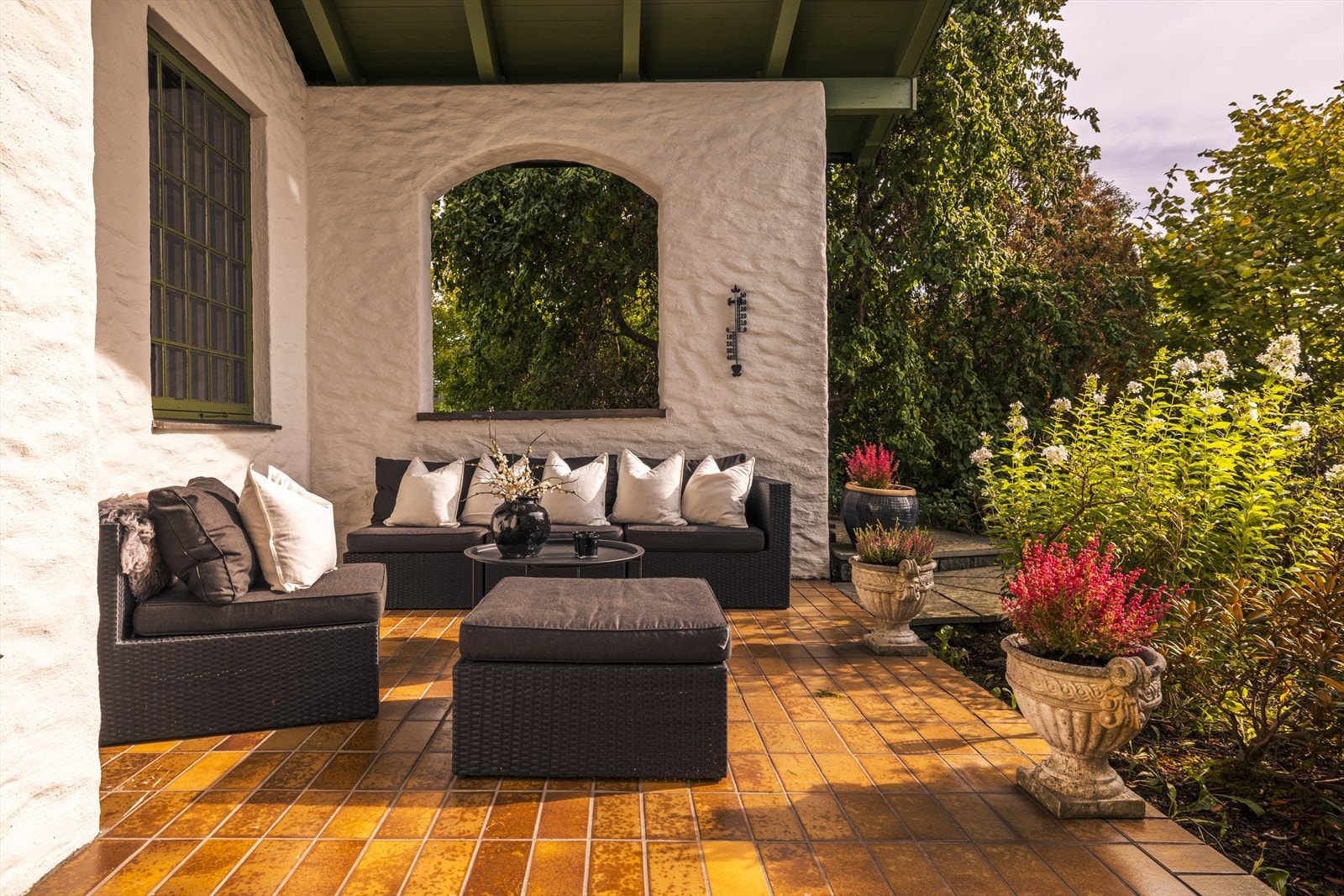 En lun solkrok. Galleribilde