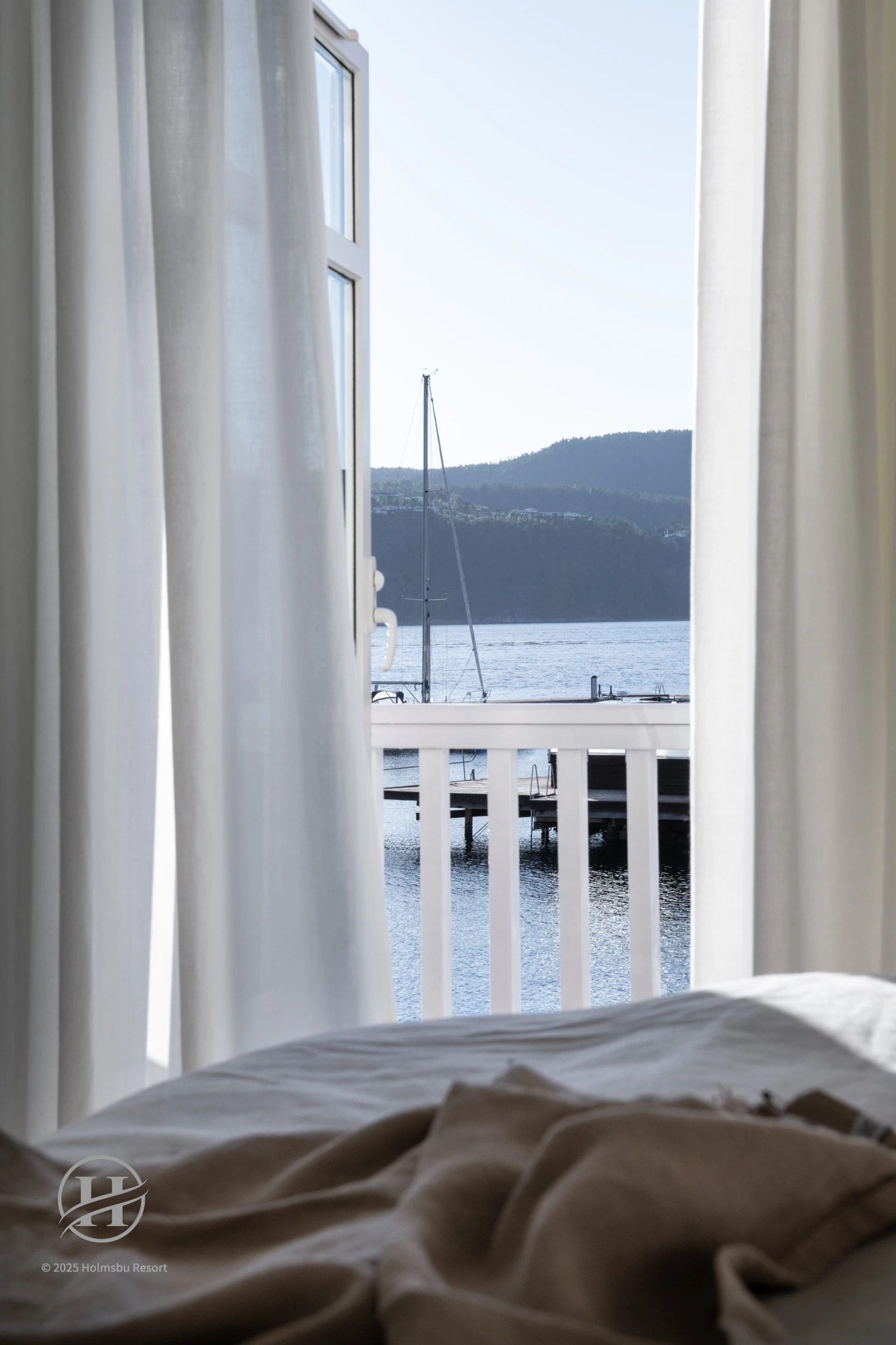 Alternativ II er en løsning hvor man kan nyte sjøutsikten direkte fra sengen. Galleribilde