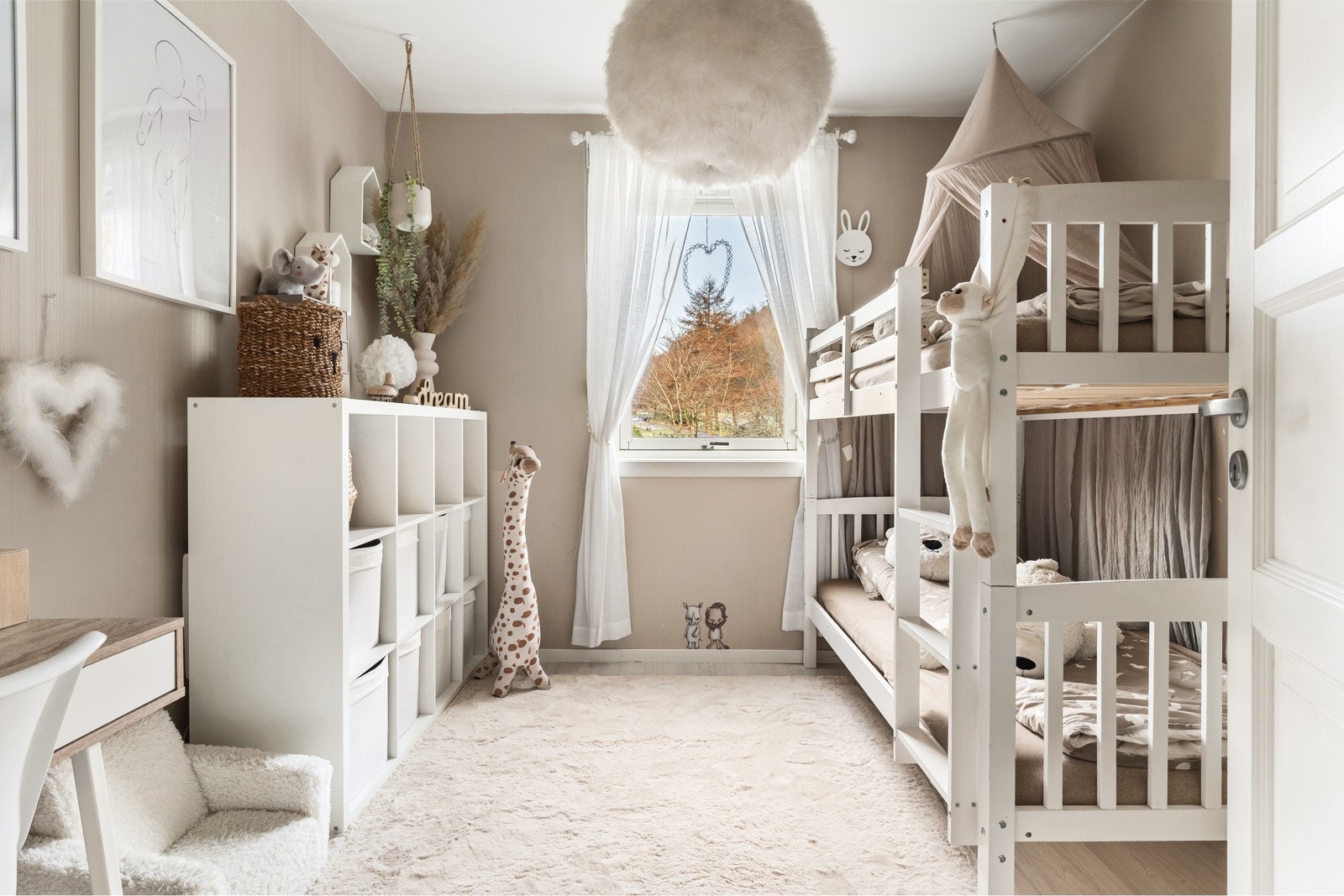 Perfekt som gjesterom eller kontor! Galleribilde