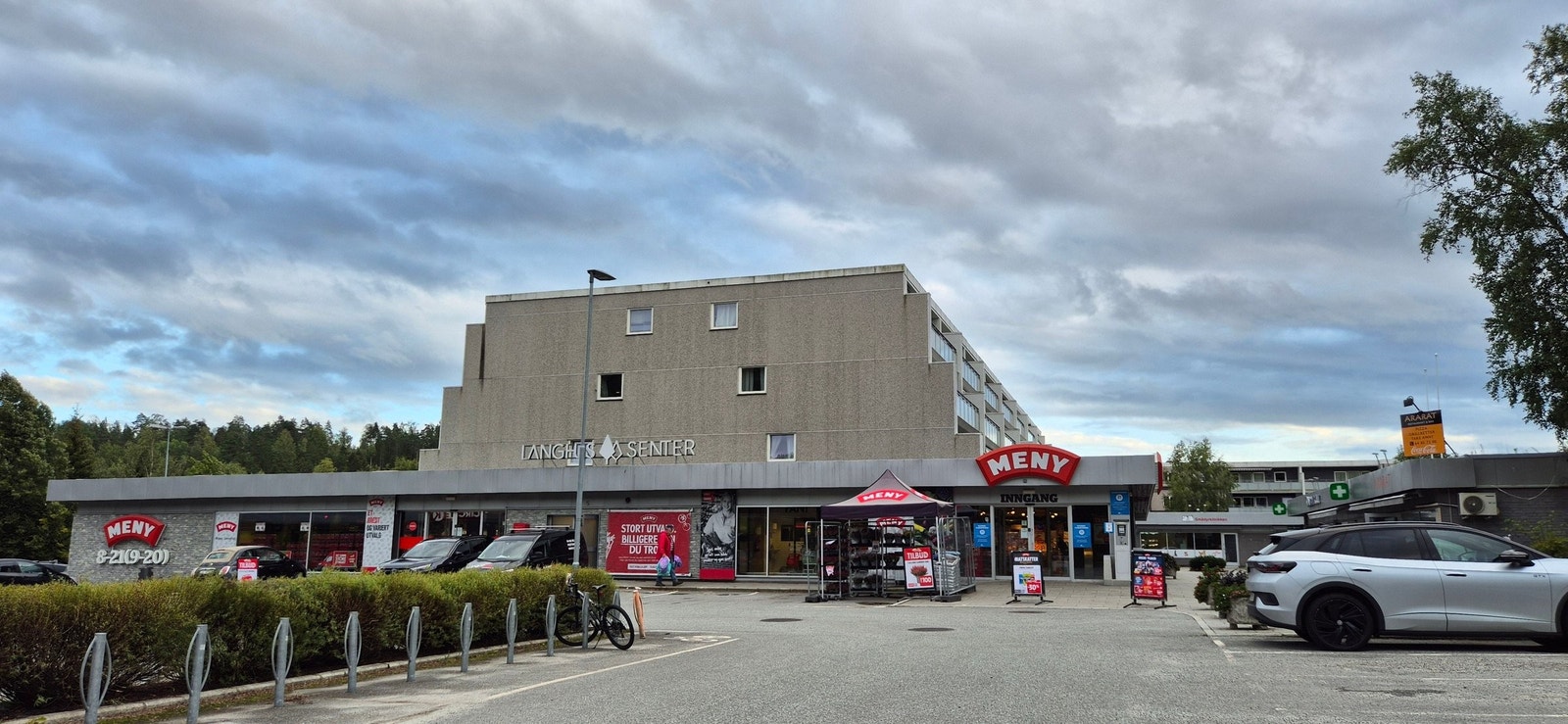 Nærområde, Langhus senter Galleribilde