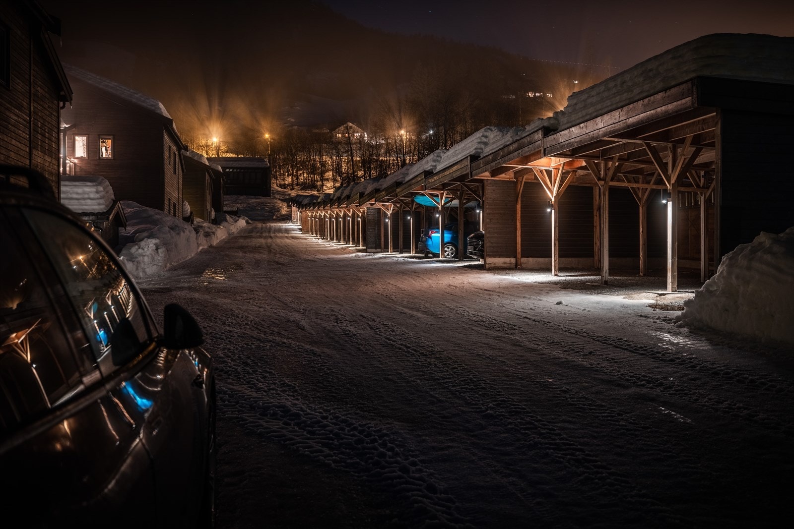 Parkering i carport Galleribilde