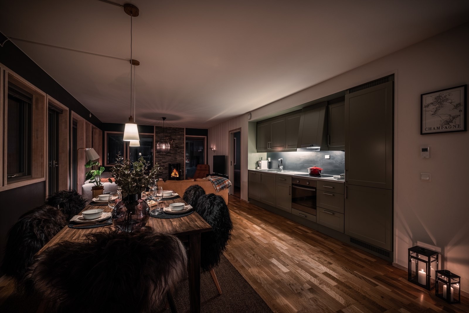 Leiligheten har vannbåren varme i gulv i alle rom utenom soverom Galleribilde