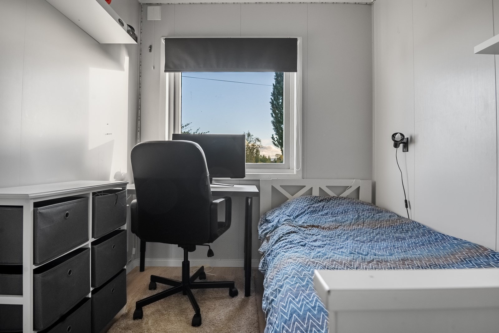 10859-9518.jpg Galleribilde